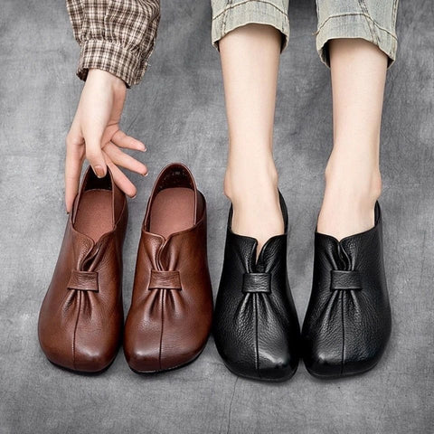 Women's Soft Soled Comfortable Flat Bottomed Leather Shoes